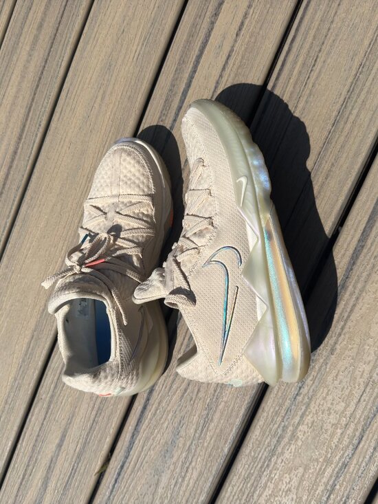 NIKE LEBRON 17 LOW EASTER CREAM OFF WHITE (CD5007-200) Men\'s Size 11 main image 5